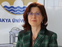 Kovid-19'dan hayatını kaybeden Prof. Dr. Feriha Öz'ün kızından "aşı" uyarısı