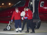 Faslı Yunus bebek tedavi için uçak ambulansla Türkiye'ye getirildi