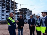 Aydın Valisi Aksoy, Şehir Hastanesi inşaatında incelemelerde bulundu