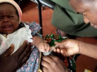DSÖ: Afrika'da 1 milyon çocuk sıtmaya karşı aşılandı