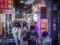 Çin'de son 24 saatte 5 bin 498, Hong Kong'da 313 Kovid-19 vakası tespit edildi