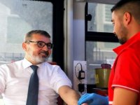 TİHEK'ten Türk Kızılay'a kan bağışı