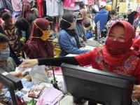 Filipinler’de "kamuya açık alanlarda maske takmayanlar gözaltına alınabilir" uyarısı