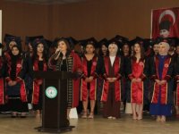Suşehri Sağlık Yüksekokulu'nda mezuniyet heyecanı