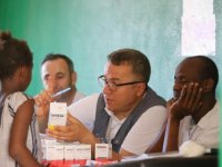 Türk hekimler Mali'de sağlık hizmetine erişemeyen hastalara şifa götürdü