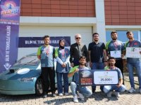 Bartın Üniversitesi öğrencileri elektrikli araçlarıyla TEKNOFEST'te 2 ödül aldı