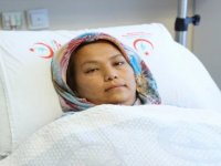 Yunanistan'ın geri ittiği Afgan kadın Meriç Nehri kıyısında doğum yaptı