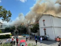 GÜNCELLEME - İstanbul'da Balıklı Rum Hastanesi'ndeki yangın kontrol altına alındı