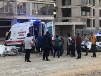 Elazığ'da kafasına cam düşen işçi hayatını kaybetti