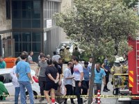 Beşiktaş'ta hastanenin ek binasının bodrumunda çıkan yangın söndürüldü
