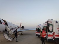 Şırnak'ta ambulans uçak ikisi asker üç kişiyi Ankara ve Antalya'ya taşıdı