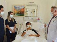 Endonezyalı turist tatil için geldiği Alanya'da göğsündeki 3 kiloluk kitleden kurtuldu