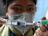 Hindistan, iğnesiz Kovid-19 aşısının kullanımına onay verdi