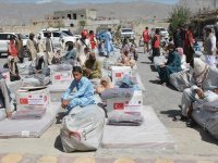 Türk Kızılay, selden etkilenen Pakistan'da yardım çalışmalarını sürdürüyor