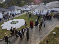 Bosna Hersek'te "Srebrenitsa anneleri" için bakımevi açıldı