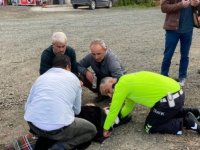 Trafik polisi, yaptığı ilk yardımla çocuğun hayatını kurtardı