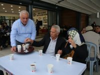 Kocaeli'nin "çınarları" 60+ Aktif Yaşlanma Kulübü'nde kaliteli vakit geçiriyor