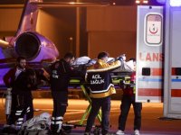 Suudi Arabistan'da rahatsızlanan 2 Türk vatandaşı ambulans uçakla İstanbul'a getirildi