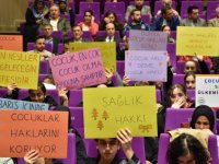Trabzon'da "Çocuk Hakları ve Dijital Bağımlılık" konferansı düzenlendi
