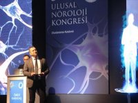 Antalya'da migrenin yeni tedavi yöntemleri "Hologram" teknolojisiyle anlatıldı