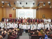 KMÜ'de diş hekimi olacak öğrenciler için "Beyaz Önlük Giyme Töreni" yapıldı