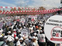 Ankara'da "Büyük Eczacı Mitingi" düzenledi