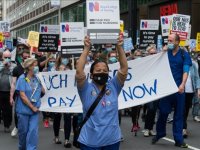 İngiltere'de binlerce hemşire gelecek ay greve gitmeye hazırlanıyor