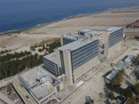 Göl manzaralı Burdur Devlet Hastanesi inşaatının yüzde 90'ı tamamlandı