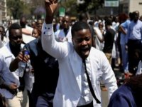 Zimbabve'de sağlık çalışanlarının 3 günden uzun süreli greve gitmeleri yasaklandı