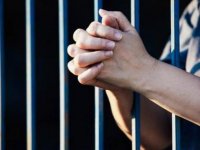 Cezaevindeki tutuklunun sigarasız odaya nakledilme talebinin reddi hak ihlali sayıldı
