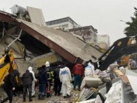 Depremin merkez üssü Pazarcık'ta arama kurtarma çalışmaları sürüyor