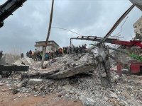 İsrail, Türkiye'ye insani yardım ve arama kurtarma ekibinin bulunduğu iki uçak gönderiyor