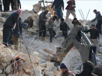 Kahramanmaraş merkezli depremlerden etkilenen Suriye'de ölenlerin sayısı 2 bin 530'a çıktı