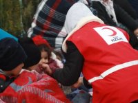 Türk Kızılaydan depremzedelere ruhsal travmalara karşı psikolojik ilk yardım
