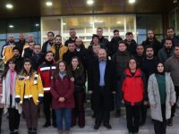 Kastamonu'dan 65 kişilik gönüllü sağlık ekibi deprem bölgesine gitti