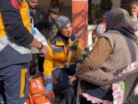 Hatay’da Evde Sağlık Hizmetleri Depreme Rağmen Kesintisiz Devam Ediyor