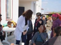 Tarsus’ta Depremden Etkilenen Aileler Sağlık Taramasından Geçti