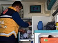 Sağlık görevlisi kalp masajıyla hayatta tuttuğu depremzede Ege'yi unutamıyor
