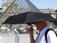 Paris, Avrupa'da aşırı sıcaklardan kaynaklı yaşlı ölümleri en yüksek kent oldu