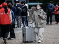 Güney Kore, ülkeye gelenlere Kovid-19 karantinası ve test zorunluluğunu kaldırıyor