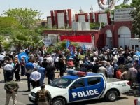 Kerkük’te Türkmenler, Sağlık Dairesi Müdürü'nün görevden alınmasını protesto etti