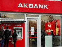Akbank, sağlık sigortası alanındaki yeniliklerle müşterilerinin yanında