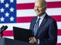 Biden, sağlık hizmeti ücretlerini azaltarak ailelerin güvenini kazanmayı hedefliyor