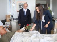 AK Parti'li Çiğdem Karaaslan, Samsun'da hastane ziyareti yaptı