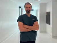 Dr. Murat Diyarbakırlıoğlu: “Dünyadaki Estetik Cerrahi Teknolojisinin Gerisine Düşmemeliyiz”
