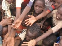 BM: Dünyada 2022'de açlıkla karşı karşıya kalanların sayısı ortalama 735 milyon