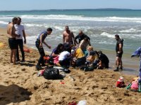 Sinop'ta boğulma tehlikesi geçiren iki çocuk hastaneye kaldırıldı
