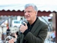 İzmir Narlıdere Belediye Başkanı Ali Engin hastaneye kaldırıldı