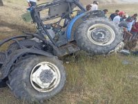 Erzurum'da trafik kazasında yaralanan 2 kişi ambulans helikopterle hastaneye ulaştırıldı