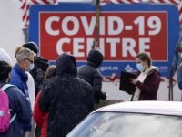 Yeni Zelanda, son Kovid-19 kısıtlamalarını kaldırdı